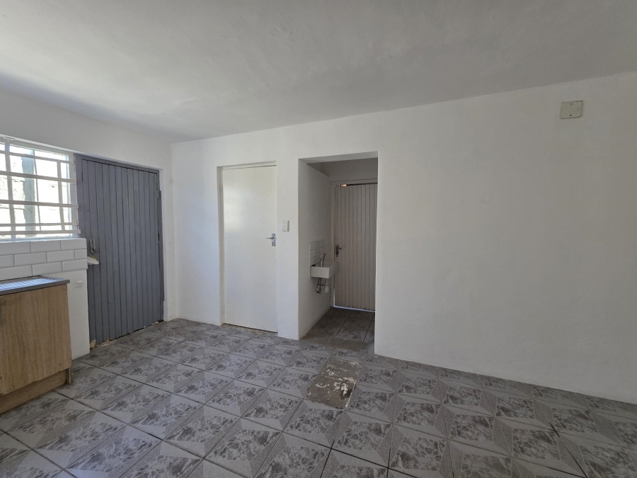 3 Bedroom Property for Sale in Electric City Western Cape